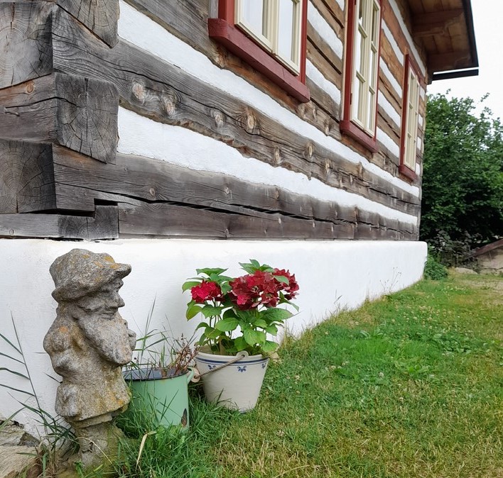 Obal na květináč menší s uchem