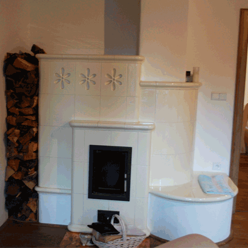 Kachlová kamna č. 10