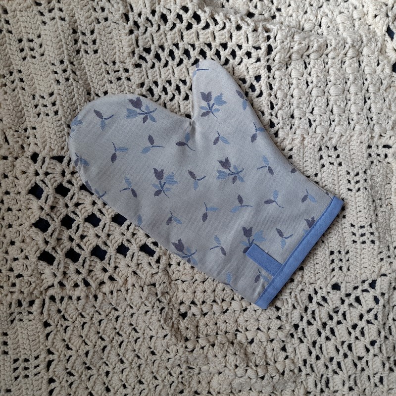 Chňapka - modré tulipánky