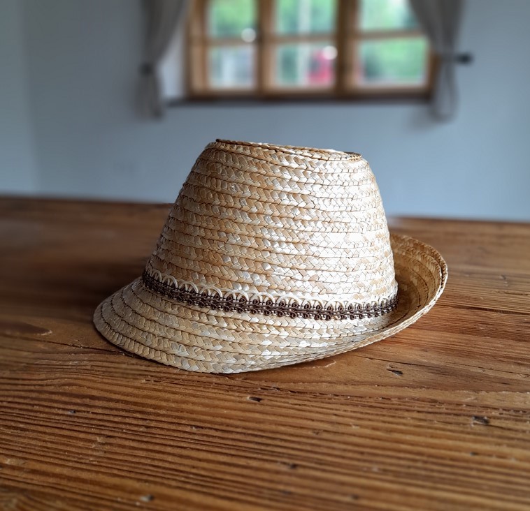 Slaměný klobouk tyrol
