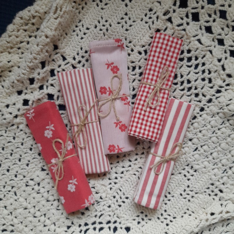 Utěrka červená (kostky malé)