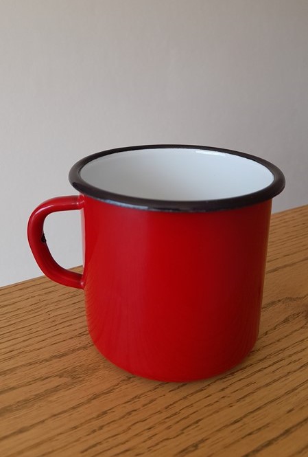 Hrnek smaltovaný červený