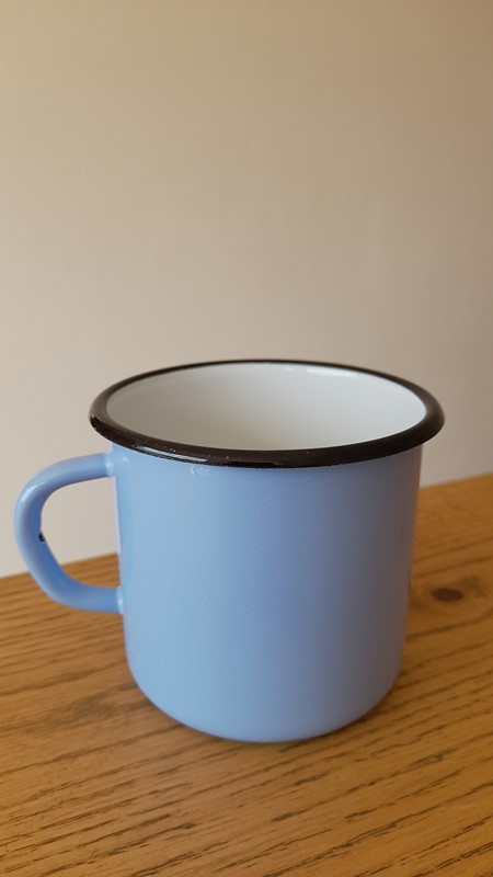 Hrnek smaltovaný sv. modrý