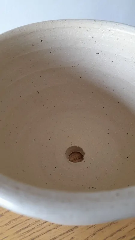 Květináč větší