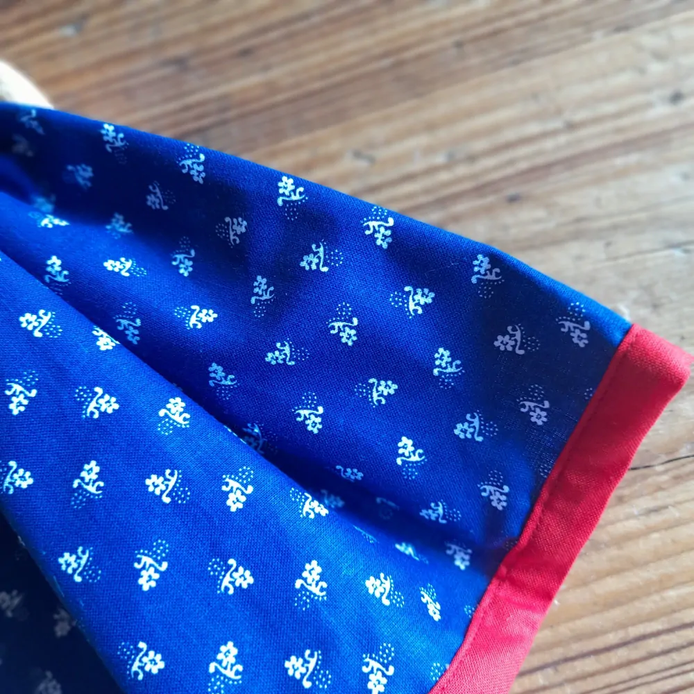 Slaměná panenka větší