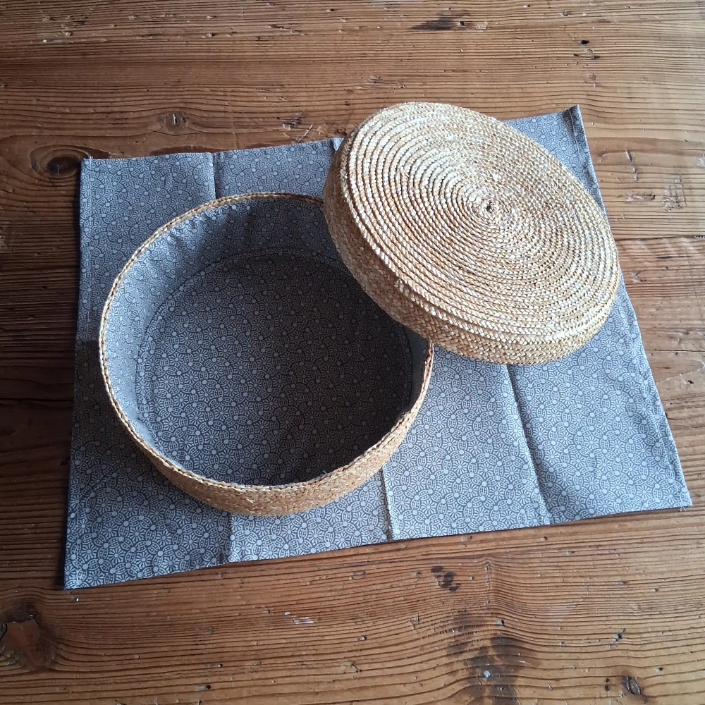 Chlebník kulatý přírodní