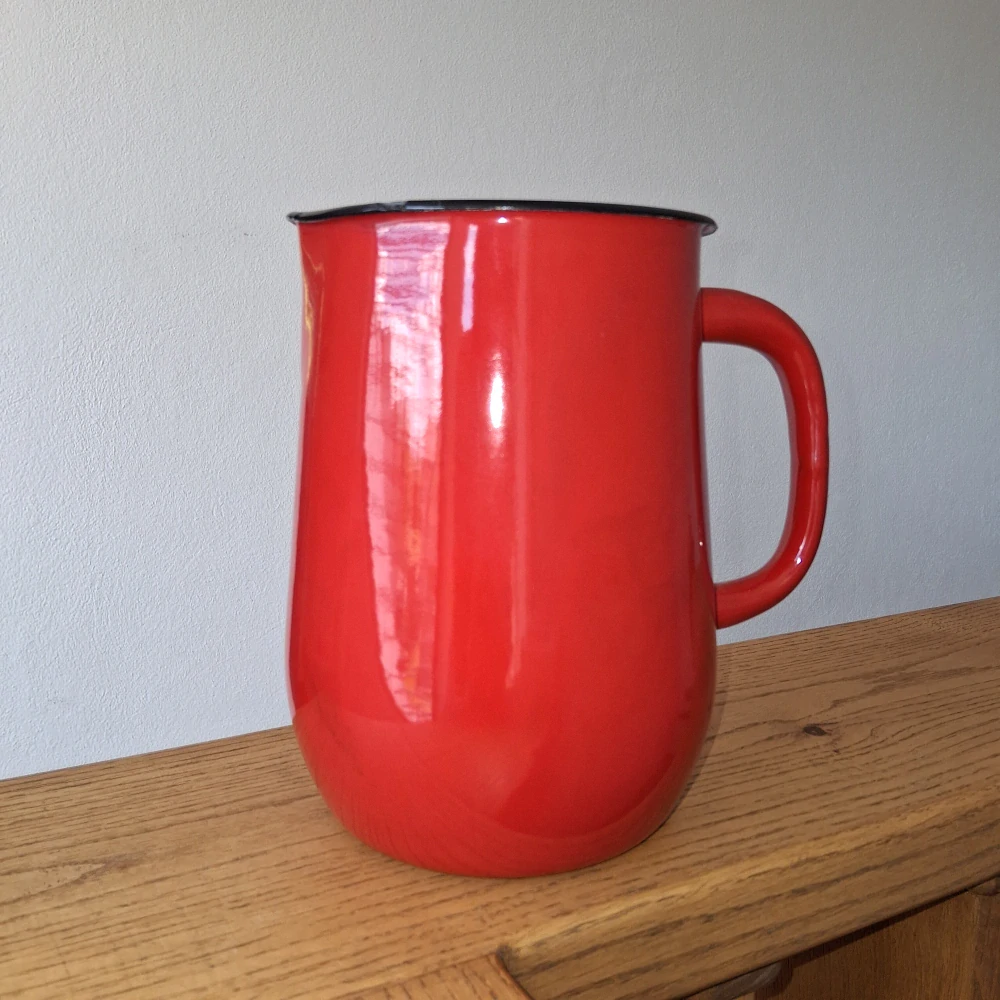Smaltovaný džbánek 2,5 l