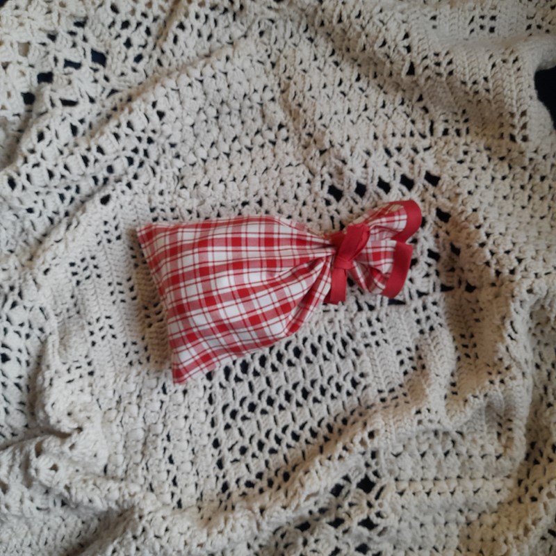 Pytlík - sv. červený (kostky velké)