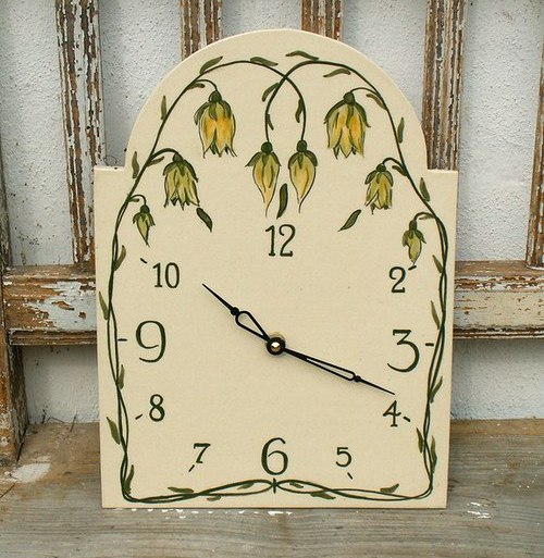 Malované keramické hodiny - ŽLUTÉ ZVONKY