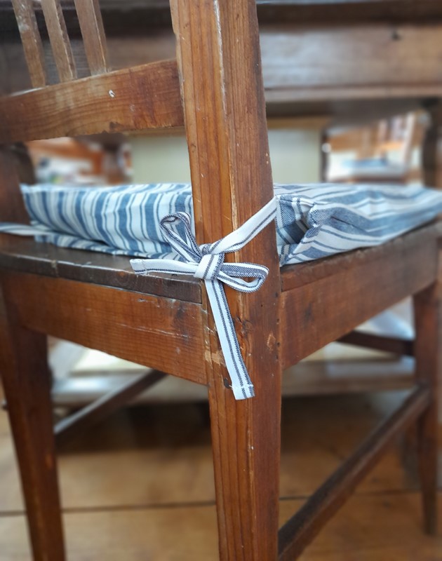 Potah na sedák - tm. modrý (pruhy velké)