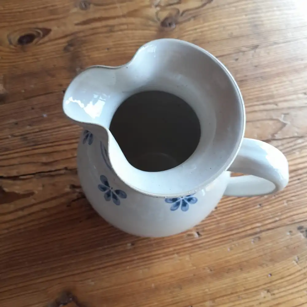 Džbán zdobený 1,5 l