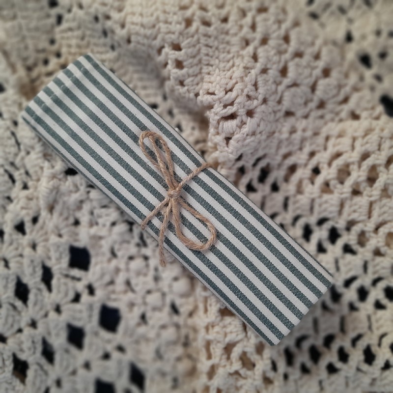 Utěrka tm. zelená (pruh malý)