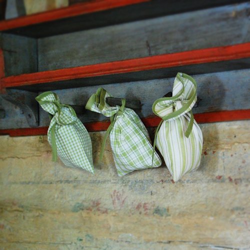 Pytlík - sv. zelený (kostky malé)