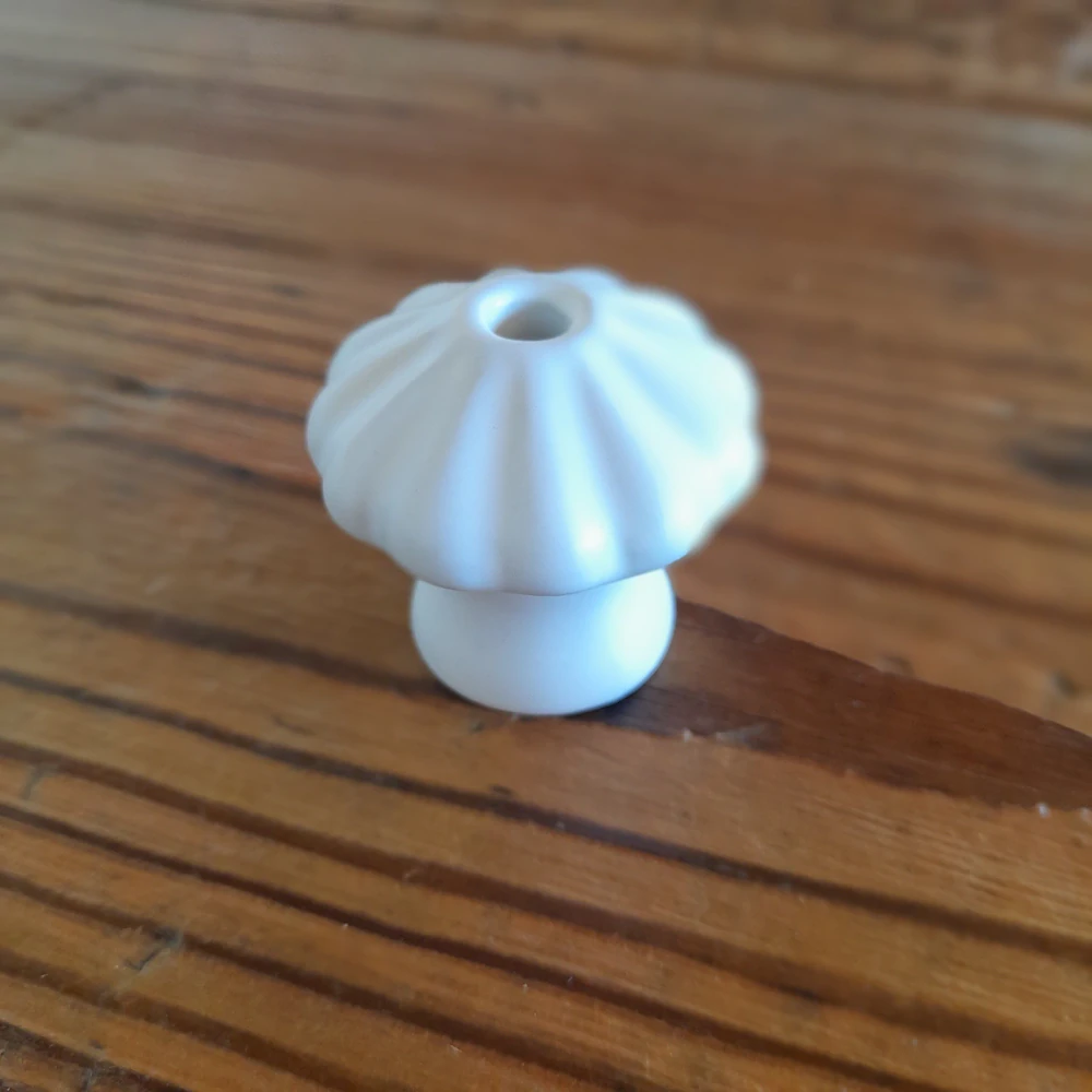 Knopka porcelánová, vel. XL