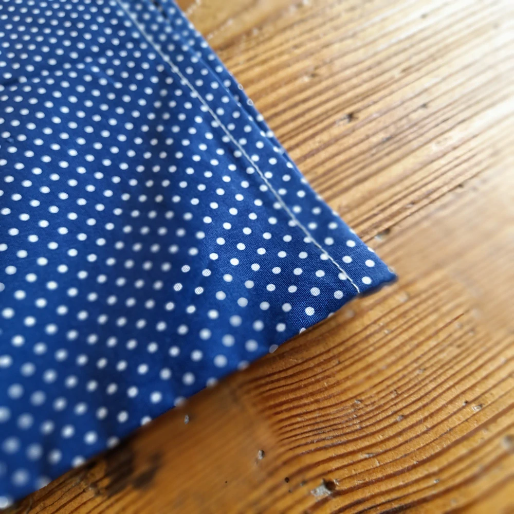 Chlebník oválný přírodní - puntík