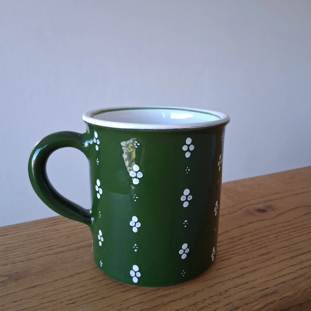 Rovný hrnek 350 ml tmavě zelený