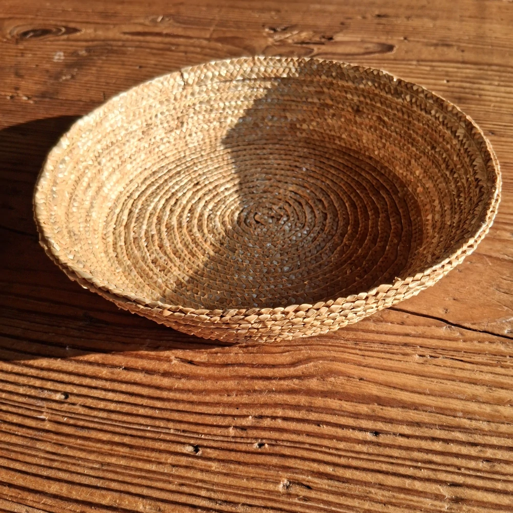 Ošatka zkosená slaměná