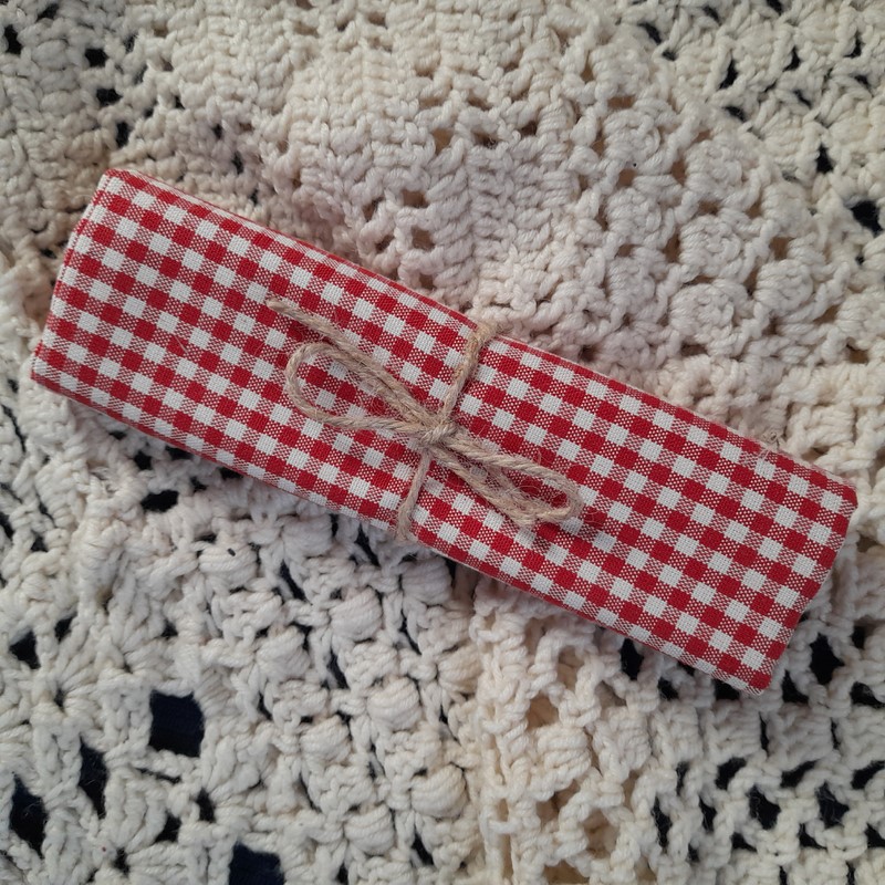 Utěrka červená (kostky malé)