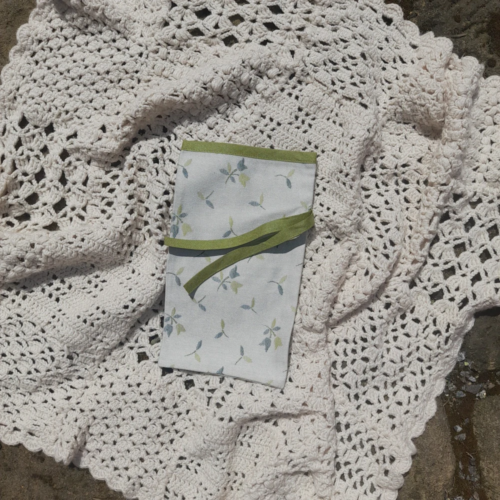 Pytlík - zelený s tulipány