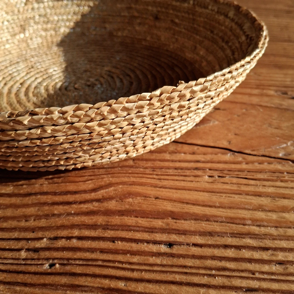 Ošatka zkosená slaměná