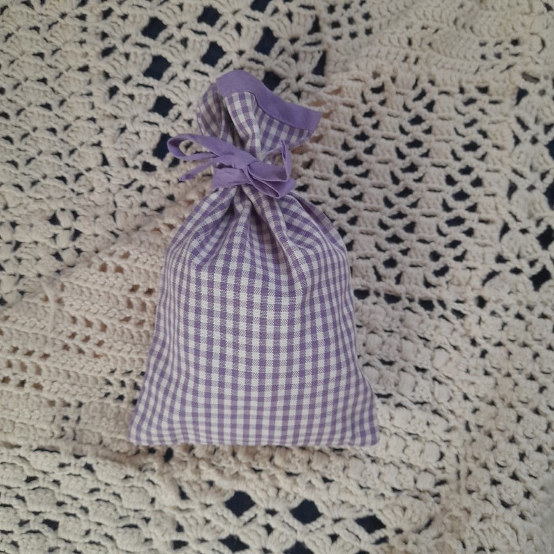 Pytlík - fialový (kostky malé)