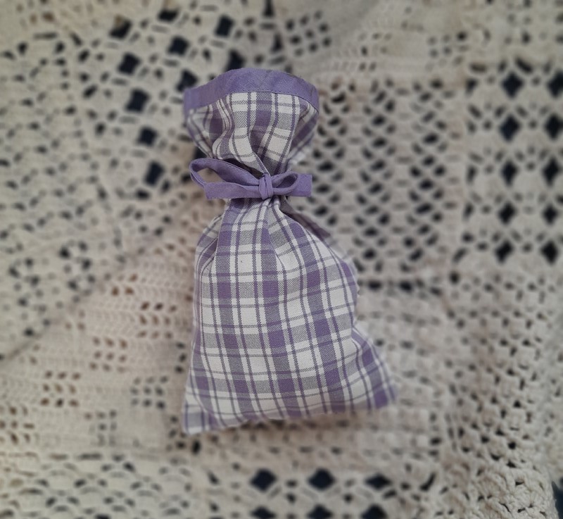 Pytlík - fialový (kostky velké)