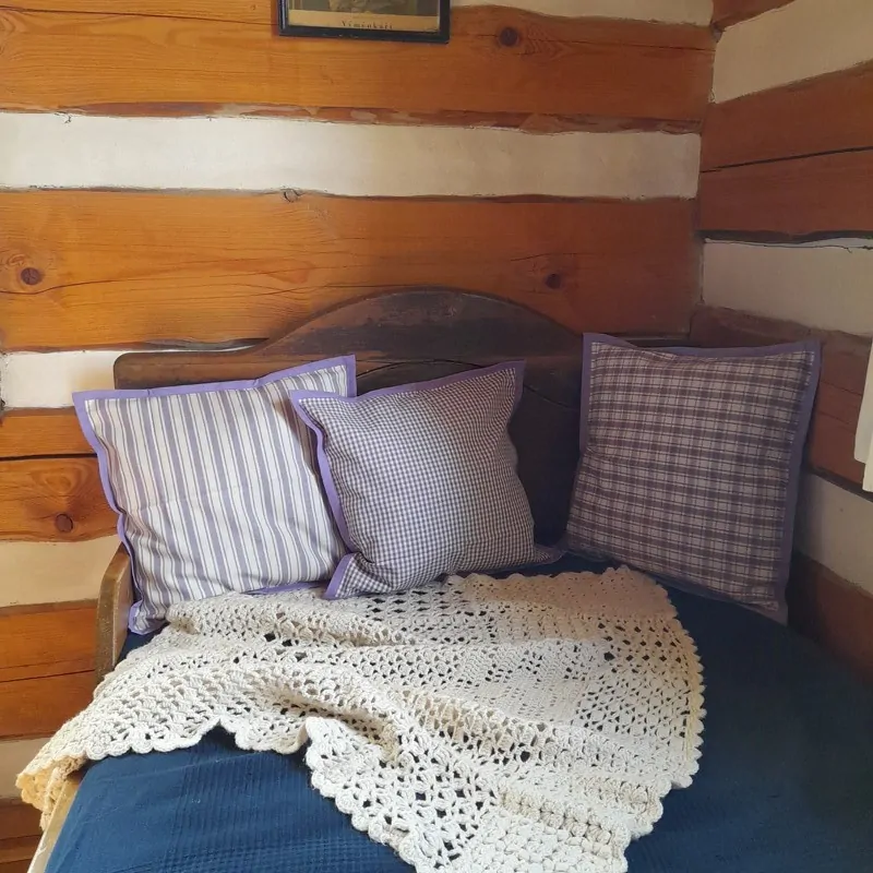 Polštářek - fialový (kostky velké)