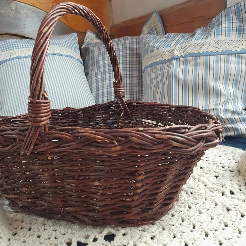 Koš na vejce tmavý