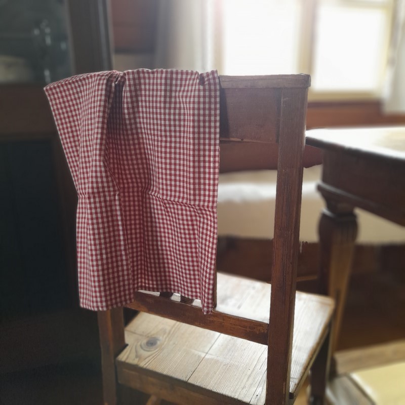 Utěrka červená (kostky malé)