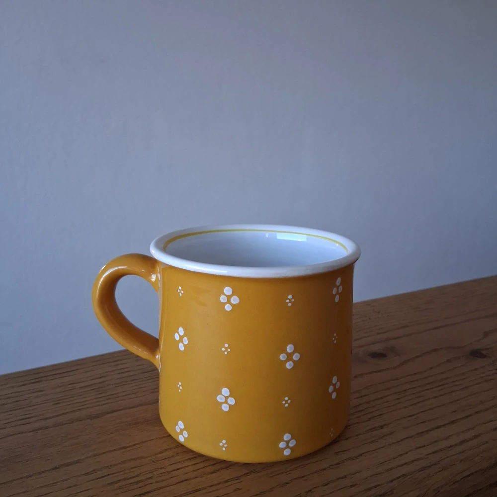 Kafáč 250 ml žlutý