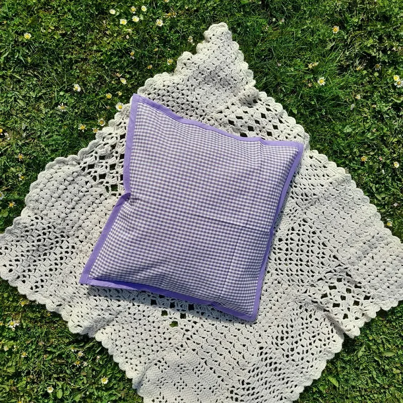 Polštářek - fialový (kostky malé)