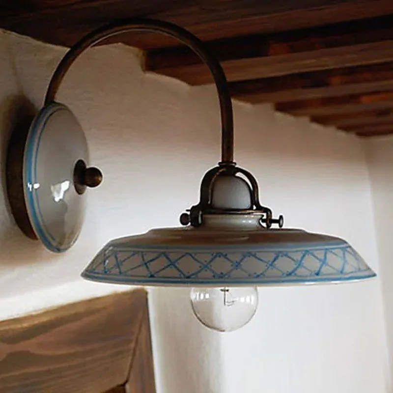 Nástěnné světlo č. 2