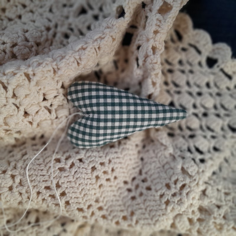 Srdíčko - tmavě zelená kostka